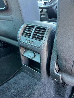 Volkswagen Golf Sportsvan 1.2 TSI BMT 110k Comfortline - 20