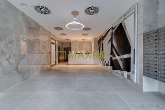 3 izbový apartmán s 2 balkónmi a parkingom v projekte Metrop - 20