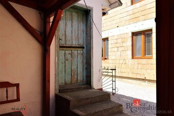 PRIESTRANNÝ RODINNÝ DOM S VEĽKÝM POZEMKOM – IDEÁLNY NA BÝVAN - 20