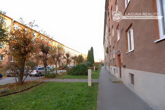 PRENÁJOM Byt 2+1 (54 m2) centrum, Spišská Nová Ves - 20