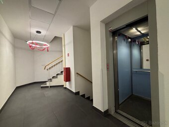 1i. byt 45m,TERASA, 4/5p., Zámocká ul., extra GP, výťah - 20