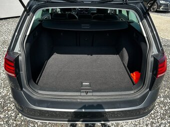 Volkswagen Golf Variant - 20