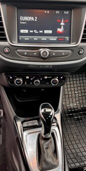 Predám Opel Crossland X, automat - 20
