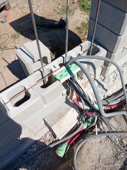 Pokládka zámkovej dlažby - 20