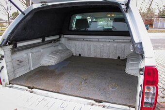 Nissan Navara DoubleCab 2.5D XE - 20