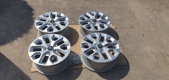 Dacia duster  renault honda toyota nissan 5x114,3 r16 - 20
