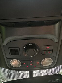 Volkswagen Golf 2.0 TDI GTD 125Kw - 20