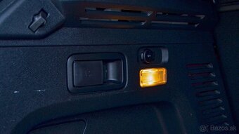 Peugeot 3008 1.5 Blue HDi 130k Allure Pack A/T - 20