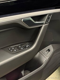 VW Touareg 3.0 V6 TDI SCR Elegance 4x4 Tiptronic ODPOČET DPH - 20