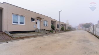 Novostavba rodinného domu s garážou - Skalica - 20