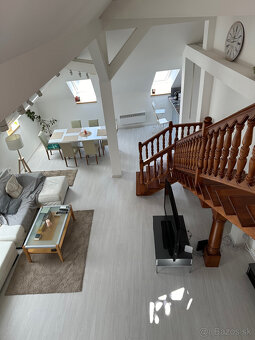 Predaj exkluzívneho 4-izbového mezonetu o výmere 197 m2 na D - 20