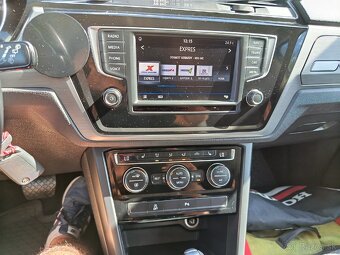 Vw touran 2,0 tdi,110 kw,dsg,automat - 20