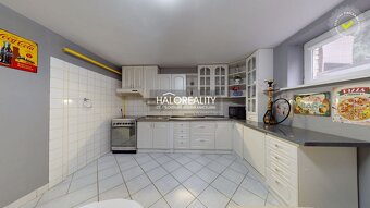 HALO reality - Predaj, rodinný dom Dunajská Streda, centrum  - 20