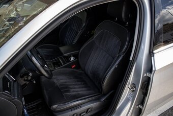 Škoda Superb 2.0 TDI SCR Style 4x4 DSG - 20