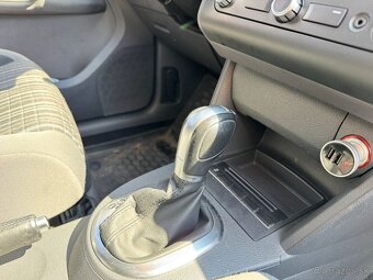 Volkswagen Touran Cross - 20