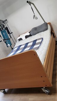 Elektrická polohovacia posteľ s matracom 140x220cm do 350kg - 20