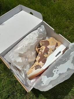Tenisky Air Jordan 3 Retro EUR 44 - 20