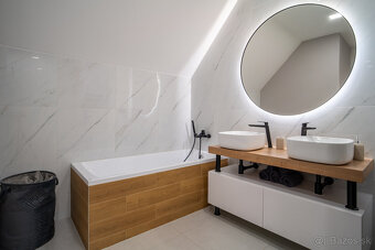 Na predaj štýlový 3-izbový mezonet v historickom centre Trna - 20