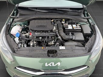 Kia Ceed SW 1.5 T-GDi Silver A/T - 20