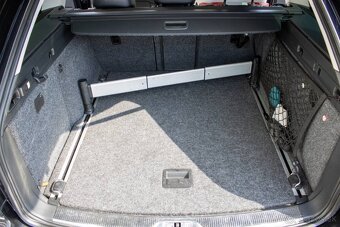 Škoda Superb Combi 3.6 FSI V6 4x4 L&K DSG - 20