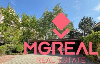 Budova blízko centra Topoľčany / PREDAJ - 20