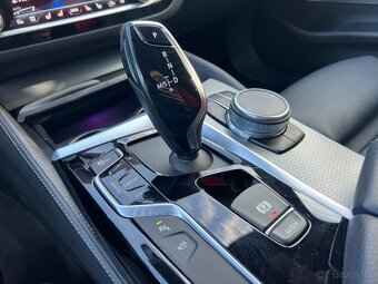 BMW 540iXDrive 250kW Touring M-paket maximální výbava - 20