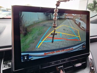 Toyota Corolla Cross 1.8 Hybrid Style e-CVT 140k (v Záruke) - 20