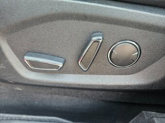 Ford S-Max 2.0 TDCi Duratorq 180 Titanium A/T - 20