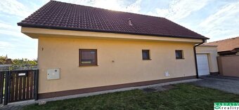 Na predaj zánovný, útulný rodinný dom, Šurovce - 20