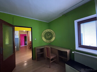 Rodinný dom s 2 bytovými jednotkami NA PREDAJ, VAJNORY - 20