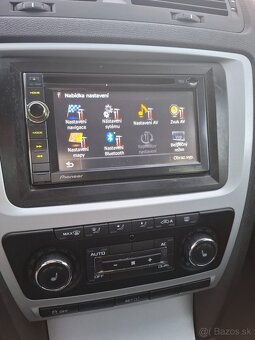 Skoda Octavia combi 2.0 TDI 103KW model 2012 - 20