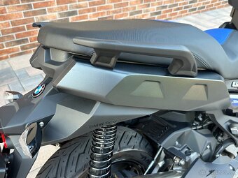 BMW C400X v záruke do 08/2027 plná výbava, ako nová - 20