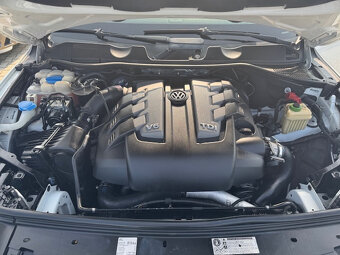 Volkswagen Touareg II 3.0 V6 TDI R-Line  4XMOTION - 20