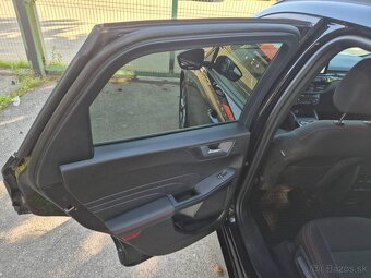 Predám  Ford Kuga 2.5 Duratec HEV 190k ST-Line eCVT - 20