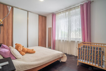 Na predaj nadštandardná rodinná vila v obci Dunajská Lužná - 20