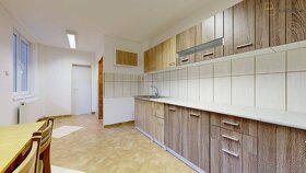 MUROVANÁ, č. VYKUROVANÁ 1.400m2 HALA, BUDIMÍR - 20