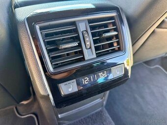 Škoda Superb Combi 2.0 TDI Sportline DSG Matrix Virtual - 20