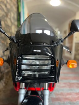 Kawasaki Gpz 900 - 20