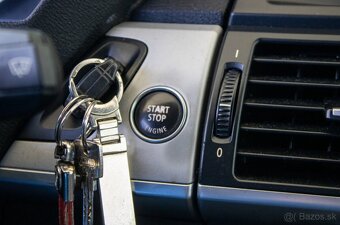 BMW X5 xDrive30d, 173kW AT/6 - 20