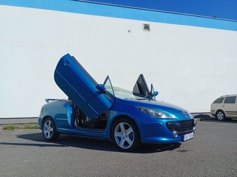 Rozpredám na náhradné diely Peugeot 307 cc 2.0HDI 100KW - 20