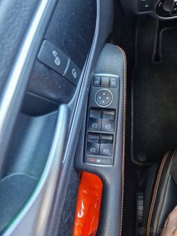 MERCEDES BENZ CLA 180 SHOOTING BRAKE ORANGE ART EDITION AMG - 20