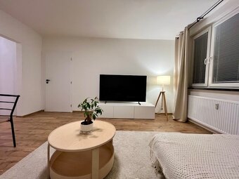 3-izb.zrekonštruovaný byt na Zvolenskej ul., loggia - 20