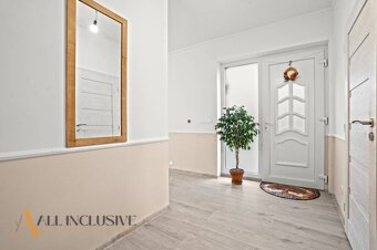 ALL INCLUSIVE | NA PREDAJ 5-IZBOVÝ RODINNÝ DOM VO VEĽKEJ PAK - 20