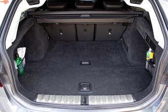 BMW Rad 3 Touring 318d A/T 2020 - 20