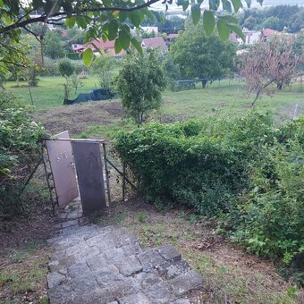 Investícia - Predám veľký RD ktorý ma zapísané 3byty na LV - 20