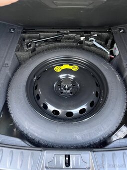 Jaguar F-Pace Combi 132kw Automat - 20