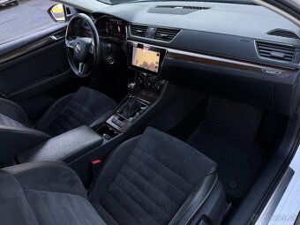 Škoda Superb Combi 2.0 TDI SCR Scout 4x4 dsg,140KW,A7..Kup.v - 20