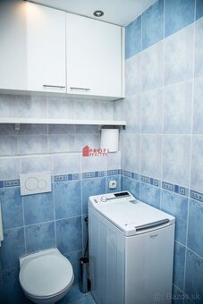 REZERVOVANÉ: Ponúkame na predaj priestranný 4izbový byt v po - 20