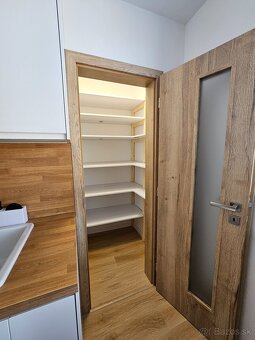 Lukratívny 4izbový byt po komplet. rekonštrukcii - 20