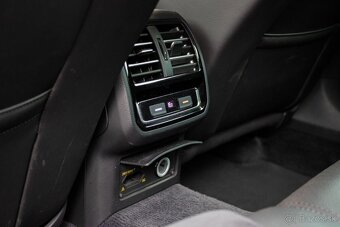 Volkswagen Passat Variant 2.0 BiTDI 240k BMT Highline 4MOTIO - 20